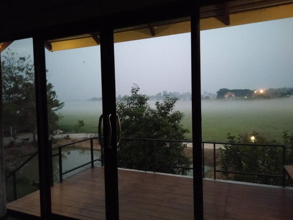 บ้านกลางเกาะ รีสอร์ท Uthai Thani Εξωτερικό φωτογραφία